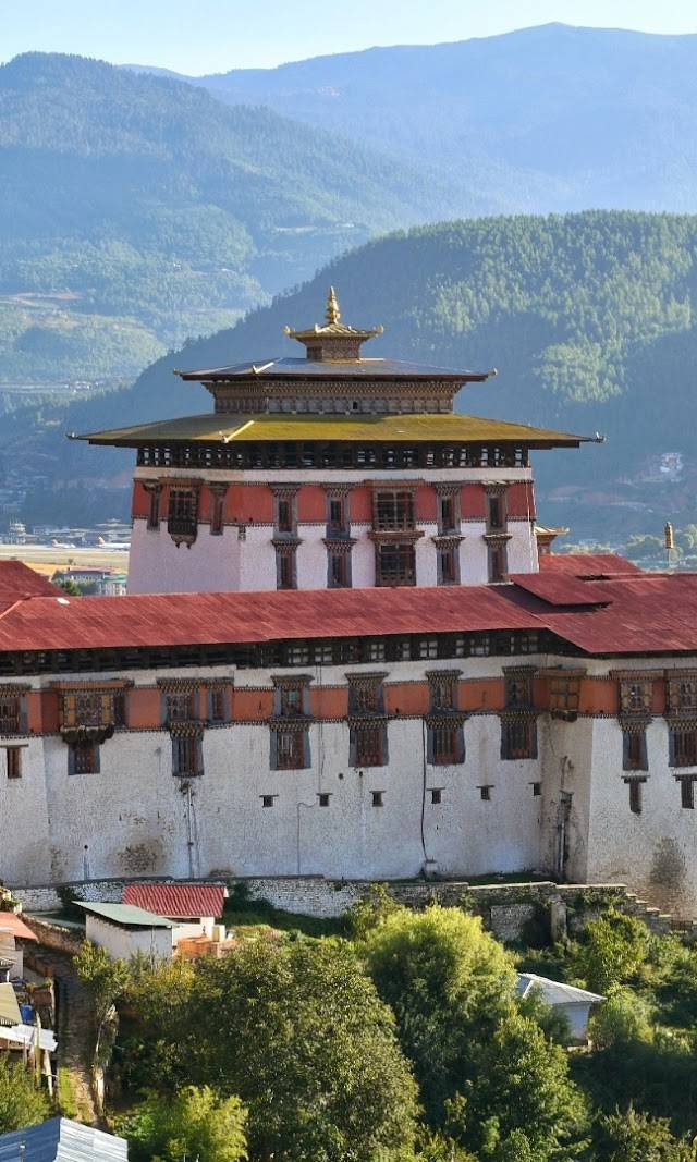 Bhutan: The Kingdom That Measures Happiness