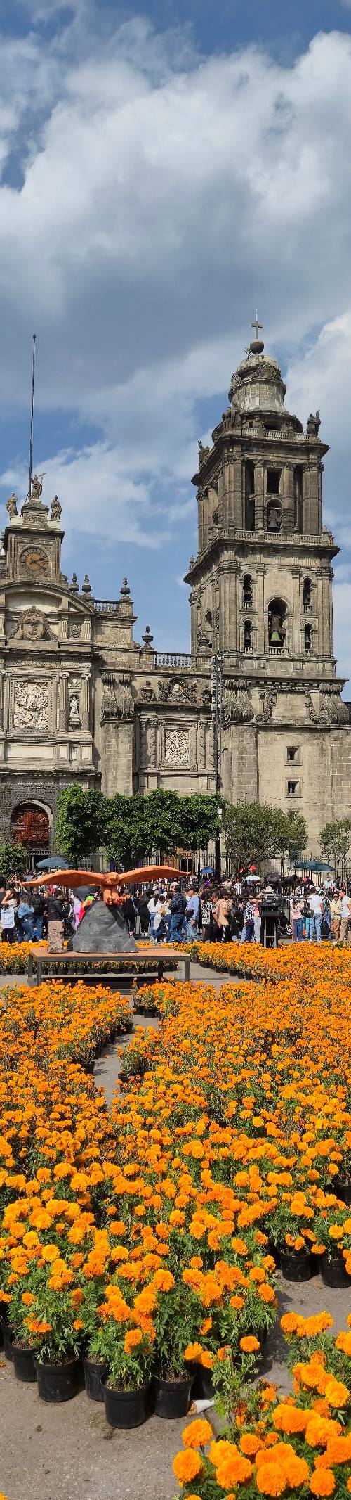 Día de los Muertos: Mexico’s Beautiful Day of the Dead