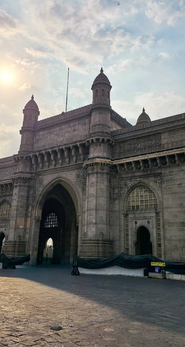 Mumbai & Lonavala: City Energy, Hill-Station Calm