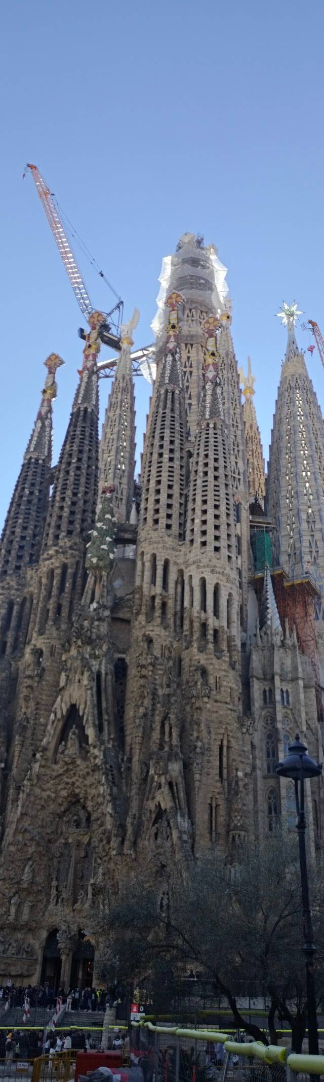 Spain: Gaudí, Tapas and Two Great Cities