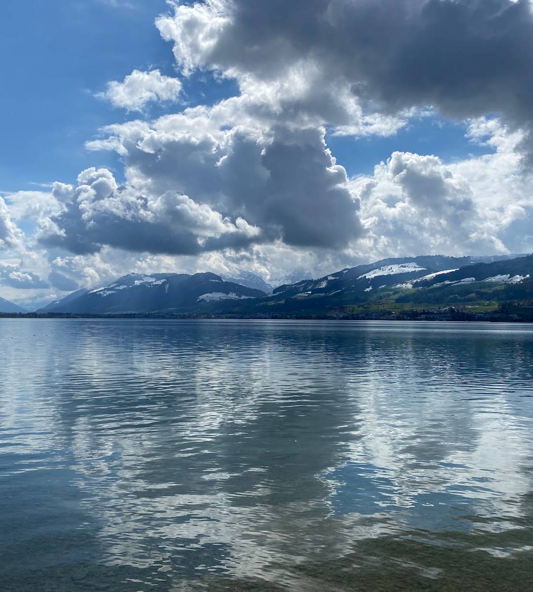 Switzerland: Trains, Peaks & Perfect Lakes 1